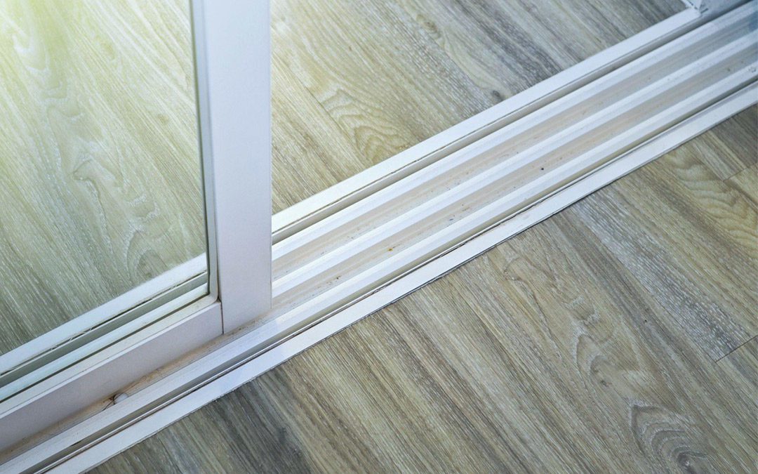 5 Signs You Need to Repair or Replace Your Sliding Glass Door